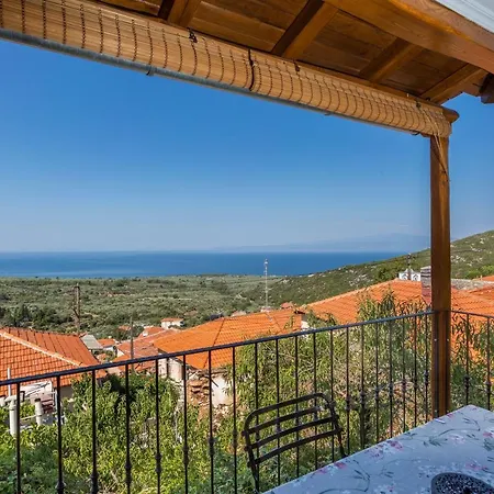 Restored 1902 Stone House With Superb Sea View Сasa de vacaciones Kallirákhi